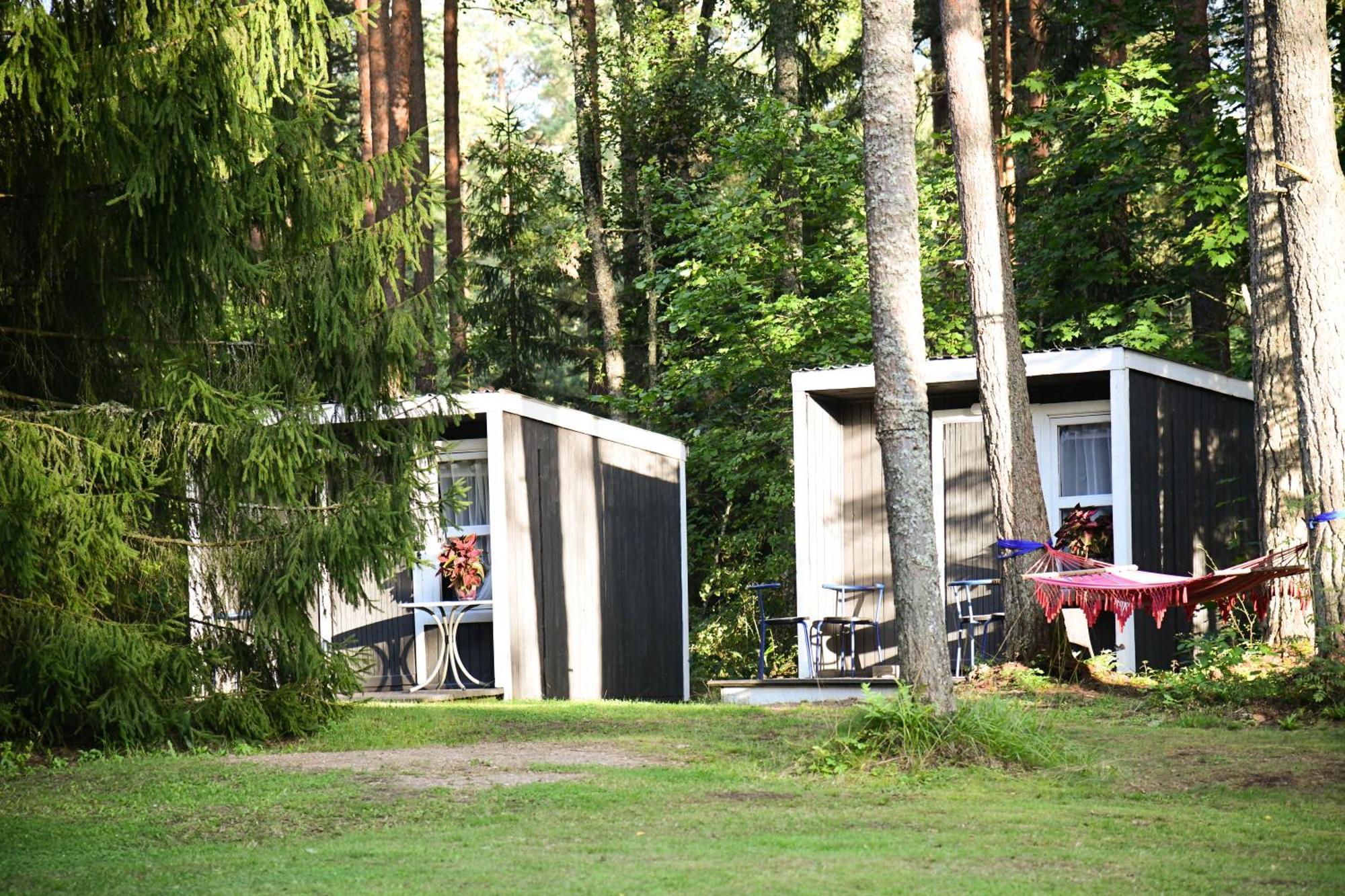 Hotel Uki Puhkekuela Pärnu Exterior foto